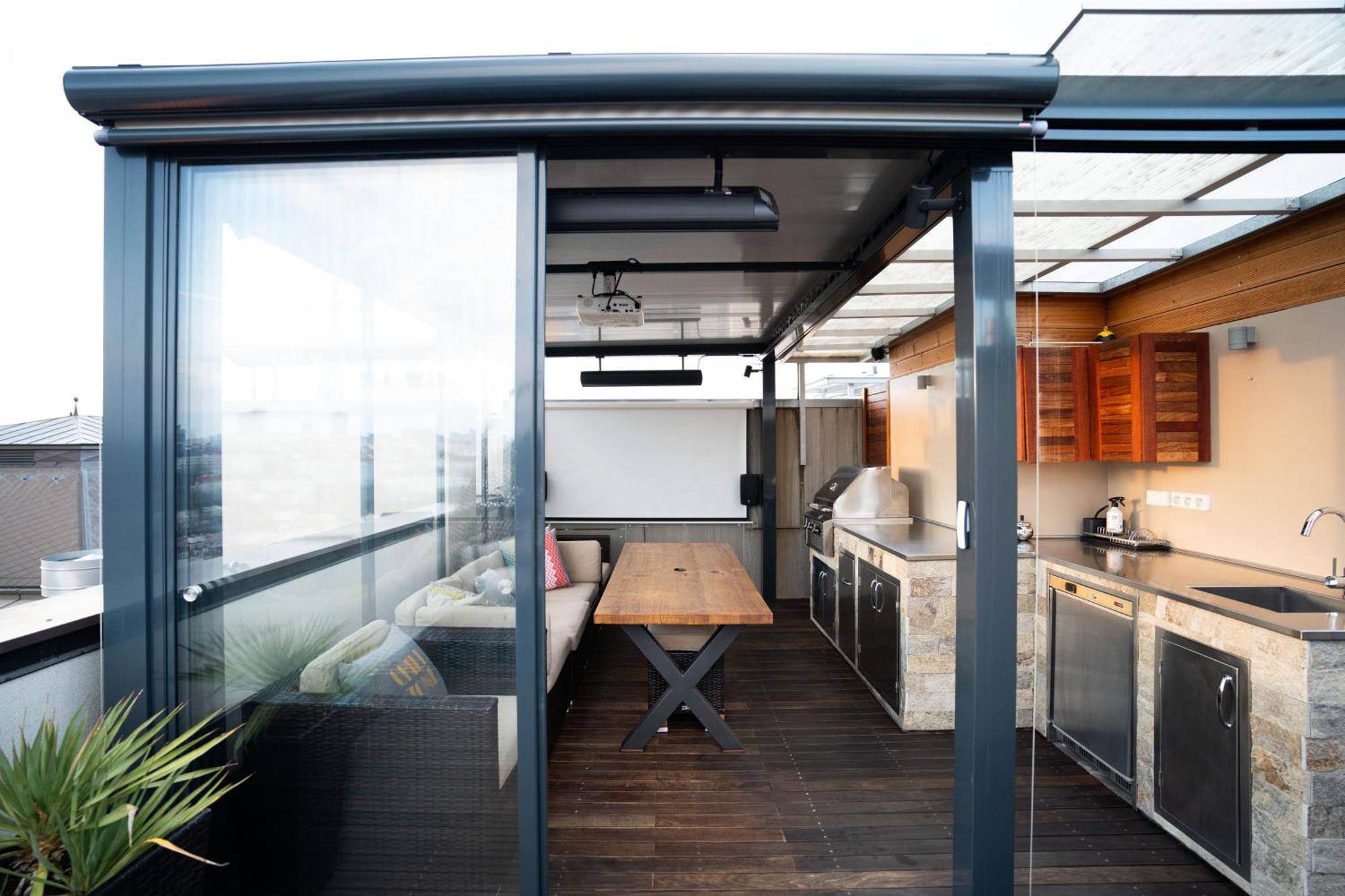 Luxury Rooftop Appartment With Fantastic Views ปราก ภายนอก รูปภาพ